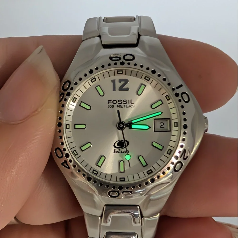 Fossil Blue AM-3546 Silver Sunburst Dial Date 100M Watch Box‎ Papers 29mm Lume